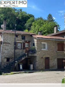 MAISON DE VILLAGE